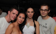 Živa subota uz same komade Casanova beach clubu