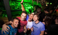 Pjena Party totalni hit na Krku u Clubu JUNGLE