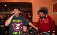 Riječki DJ-i na humanitarnom DJ maratonu skupili 5.000kn za pomoć malom Eriku!