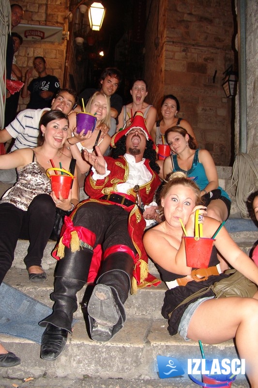 Captain Morgan party u Galerija baru u Dubrovniku