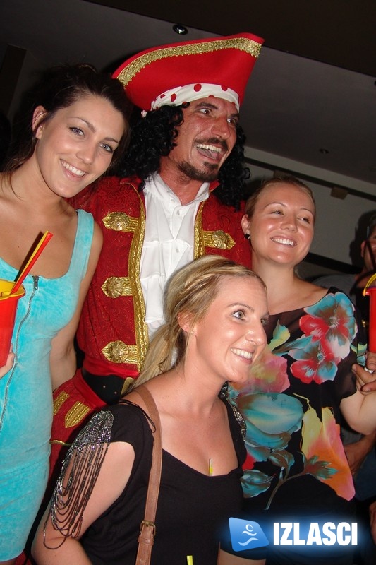 Captain Morgan party u Galerija baru u Dubrovniku
