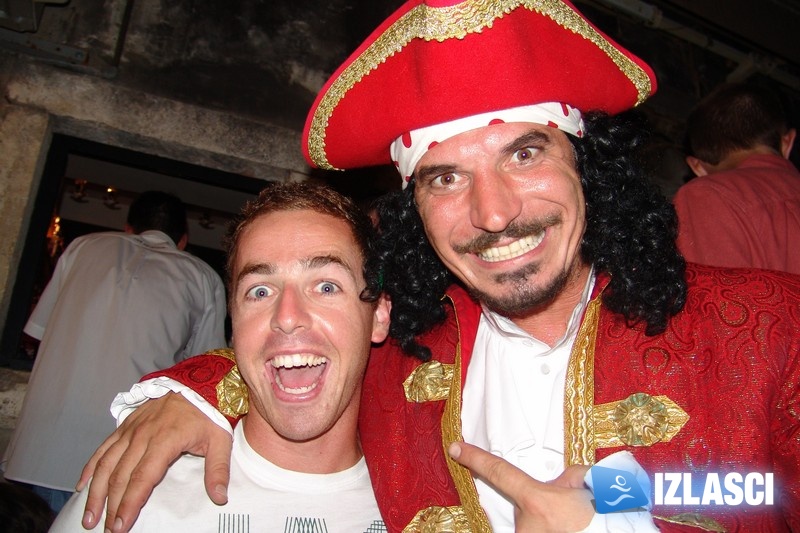 Captain Morgan party u Galerija baru u Dubrovniku