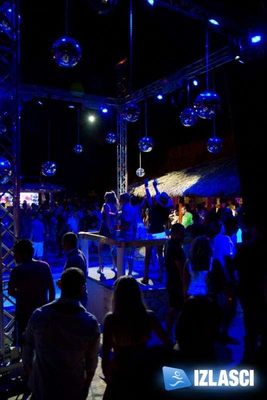 Britanski dvojac Freemasons u Santos beach clubu