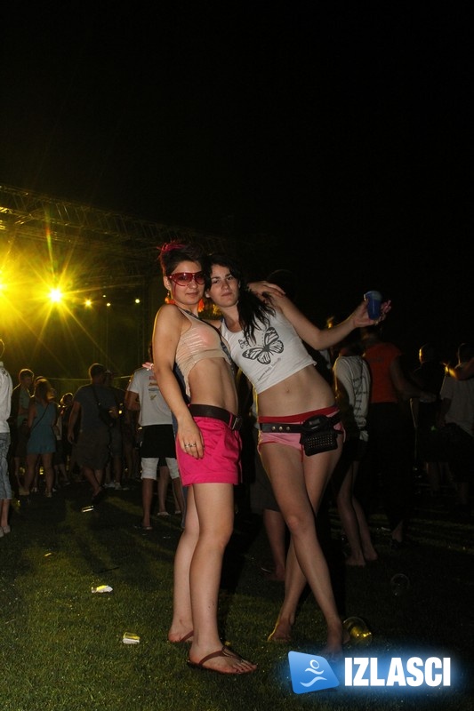 Senzacionalan nastup The Chemical Brothersa na "Moon and rocks" festivalu