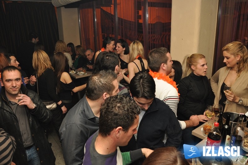 After job party uz Jägermeister u caffe baru Stop