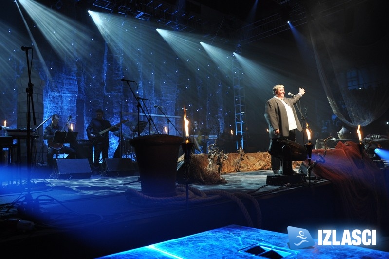 Tomislav Bralić & Klapa Intrade u Dvorani mladosti