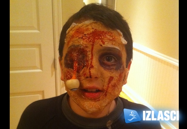 Odaberite svoju strašnu masku za Halloween 2012
