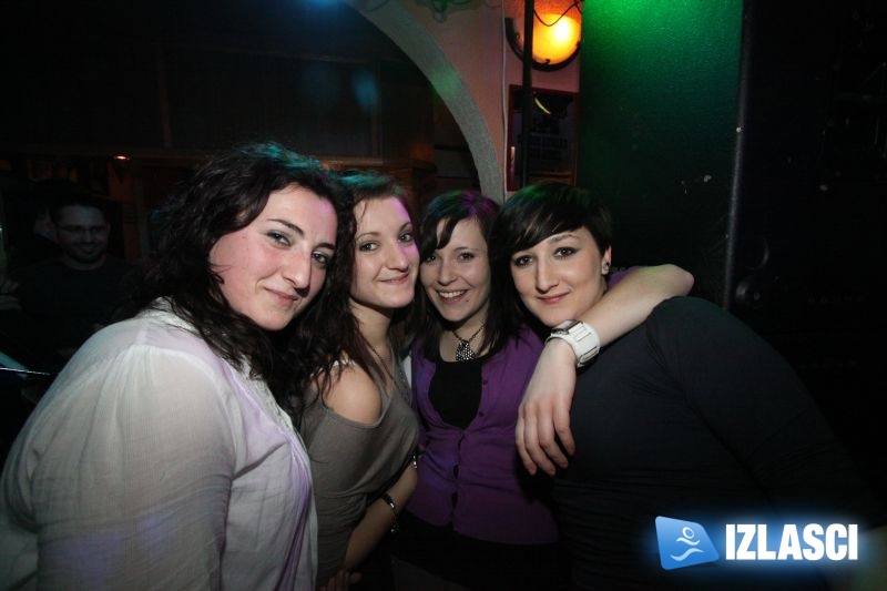 Odličan koncert Night Expressa u Merikane baru