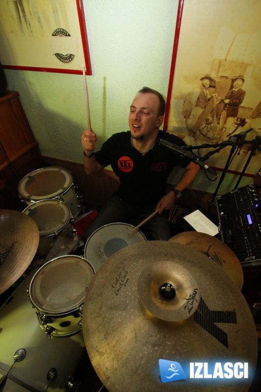 Odličan koncert Night Expressa u Merikane baru