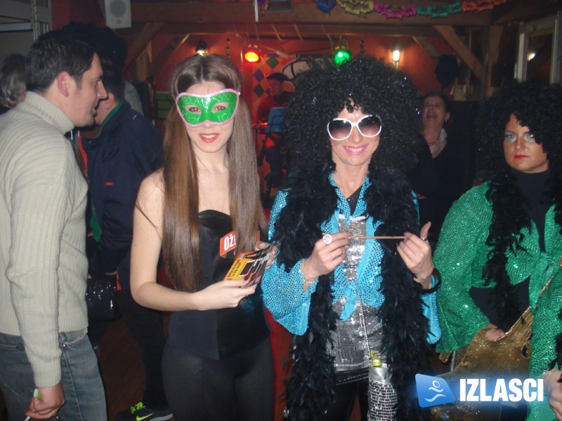 Ožujsko maškare u Caffe baru Pul Male