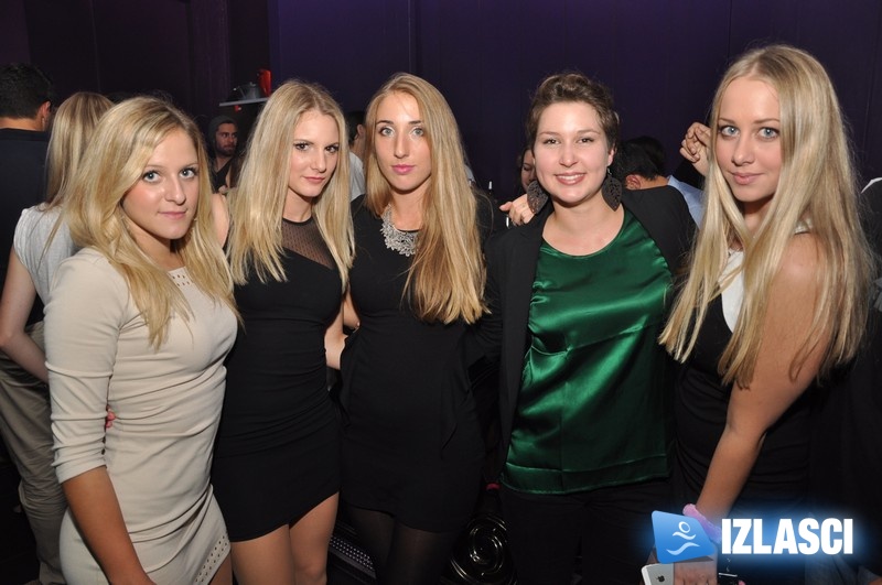 Rasplesana subota u Mystique clubu.